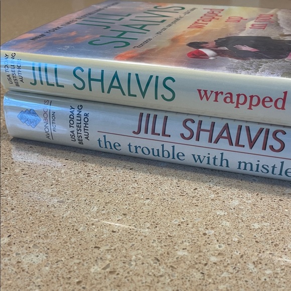 Jill Shalvis Hardcover Books Set - Picture 4 of 4
